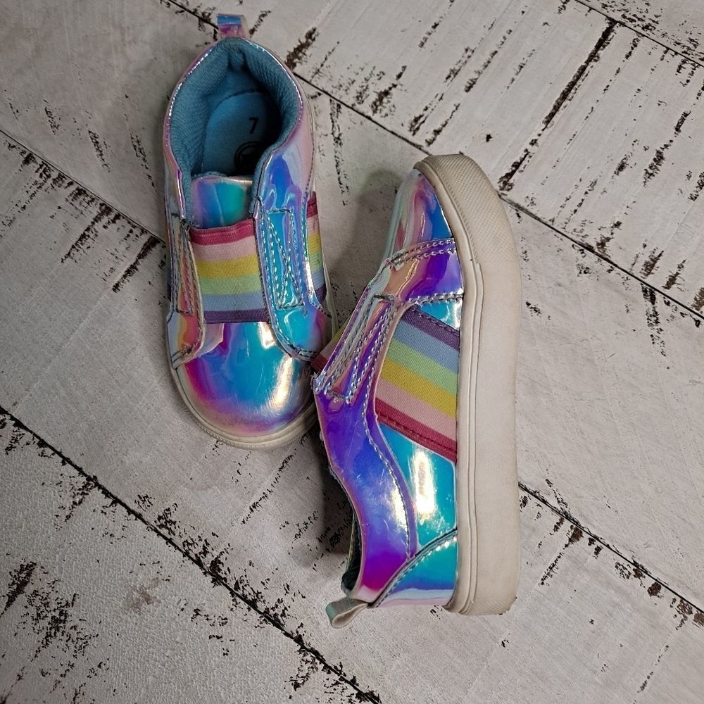 Wonder Nation Iridescent Rainbow Sneakers 7(Toddler)